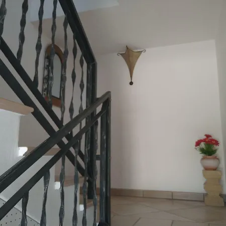 Casa Lucia 度假居 *